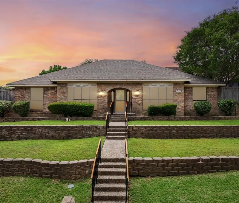 1201 Canadian Circle, Grand Prairie TX 75050