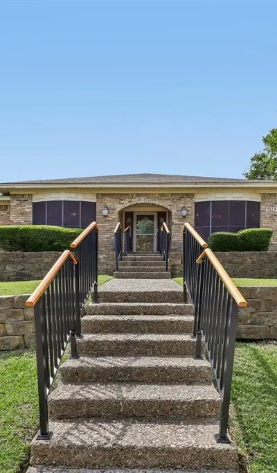 1201 Canadian Circle, Grand Prairie TX 75050 - Photo 5