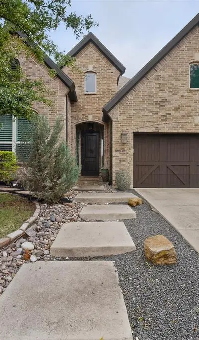7028 Luxborough Drive, Plano TX 75024 - Photo 2