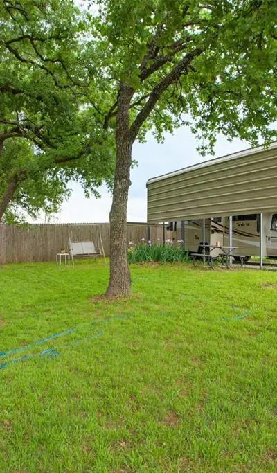 100 Deep Wood Lane, Weatherford TX 76088 - Photo 4