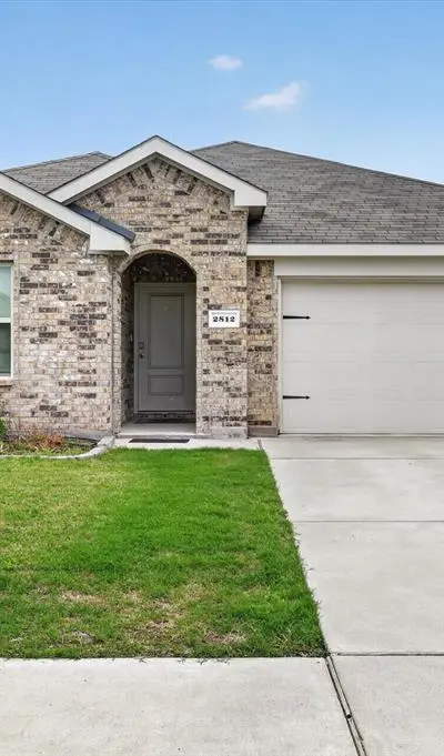 2812 Royal, Denton TX 76209