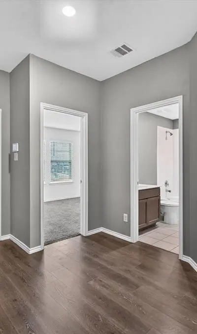 2812 Royal, Denton TX 76209 - Photo 4