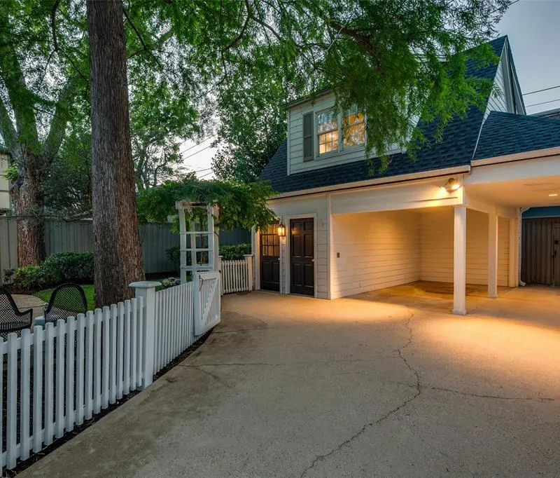 4504 Livingston Avenue, Highland Park TX 75205