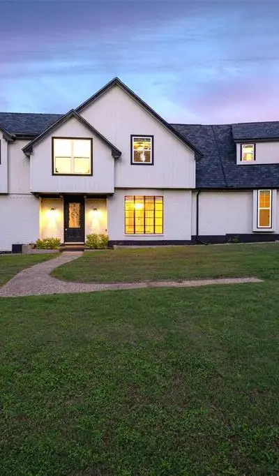 7511 Willow Oak Lane, Arlington TX 76001