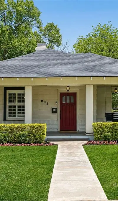 902 N Edgefield Avenue, Dallas TX 75208