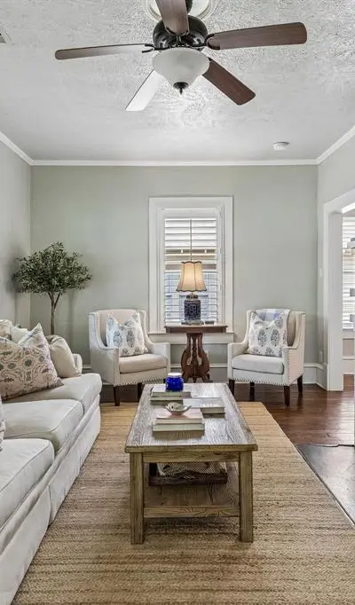 902 N Edgefield Avenue, Dallas TX 75208 - Photo 4