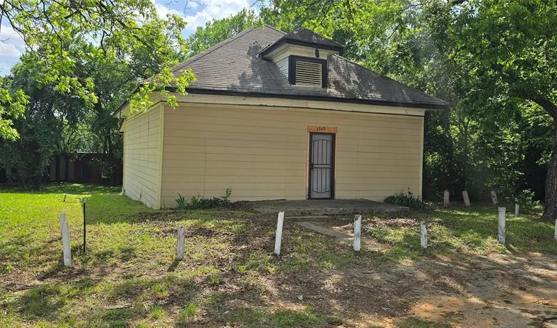 3519 Parnell Street, Dallas TX 75215