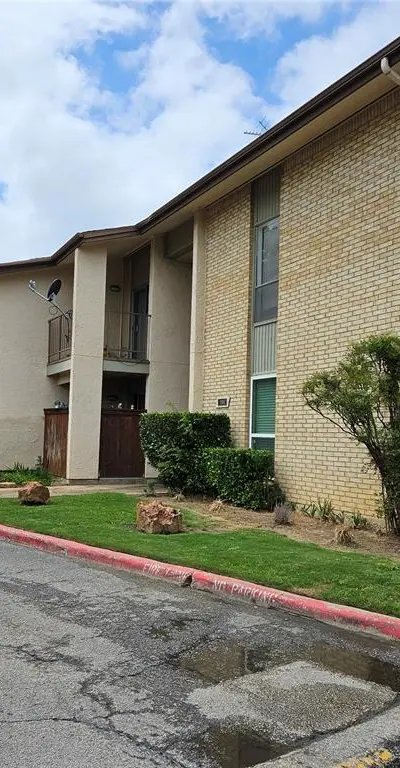 12816 Midway Road # 1067, Dallas TX 75244 - Photo 2
