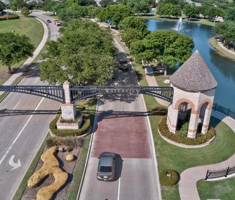 8613 Russell Drive, Rowlett TX 75089