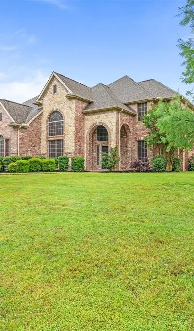 703 Mockingbird Drive, Murphy TX 75094 - Photo 3