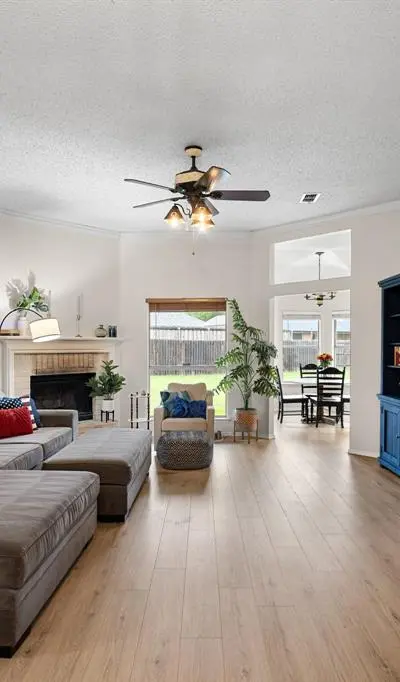 101 Saint James Court, Rhome TX 76078 - Photo 4