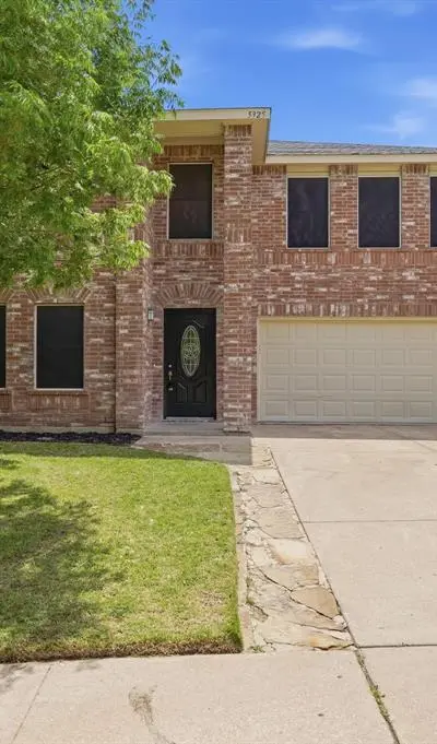 5325 Royal Birkdale Drive, Fort Worth TX 76135