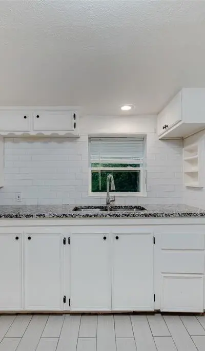 821 Bond st Street, Fort Worth TX 76114 - Photo 3