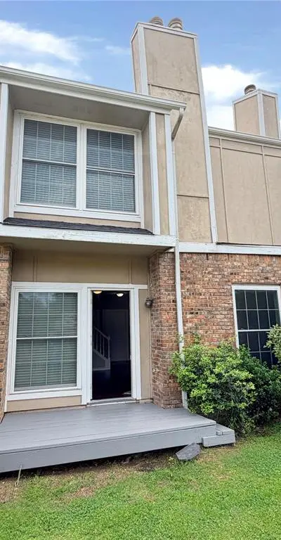 2409 Northlake Court, Irving TX 75038 - Photo 2