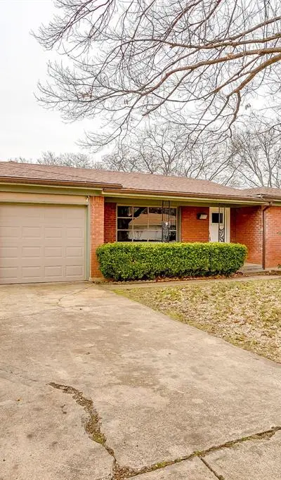 3528 Garwood Drive, North Richland Hills TX 76117 - Photo 2