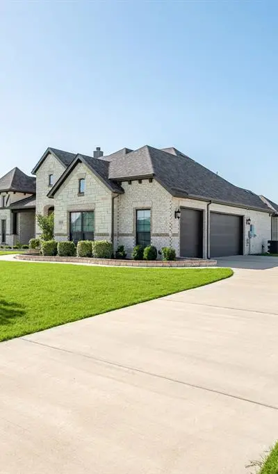 8220 Stonewall Drive, Waxahachie TX 75167 - Photo 3
