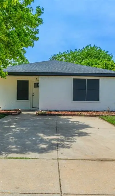 3021 Lago Vista Court, Dallas TX 75236