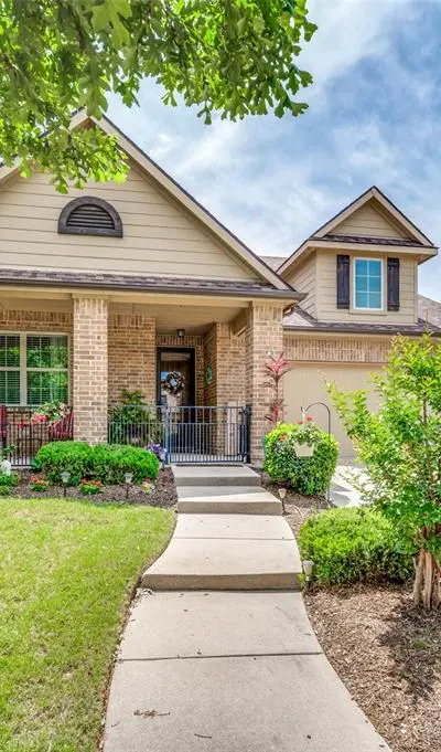 1317 Isabella Lane, Savannah TX 76227 - Photo 2