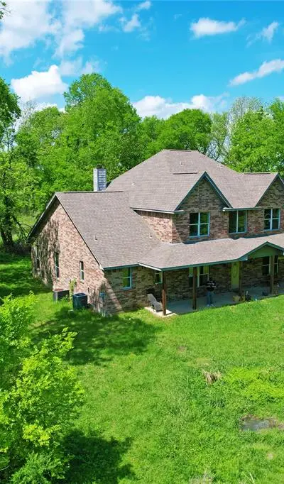 655 Saint Clair Road, Ennis TX 75119