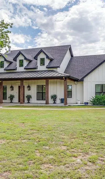 1621 County Road 1123, Godley TX 76044 - Photo 2