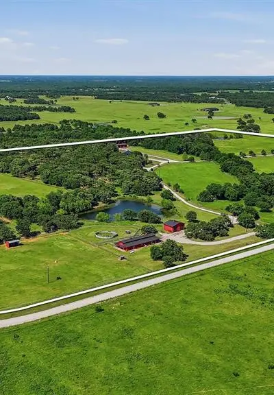 1371 County Road 130, Whitesboro TX 76273