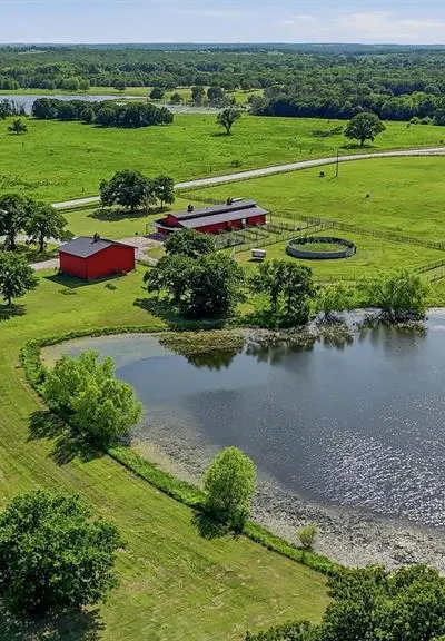 1371 County Road 130, Whitesboro TX 76273 - Photo 5