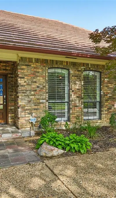 13216 Hillcrest Road, Dallas TX 75240 - Photo 3