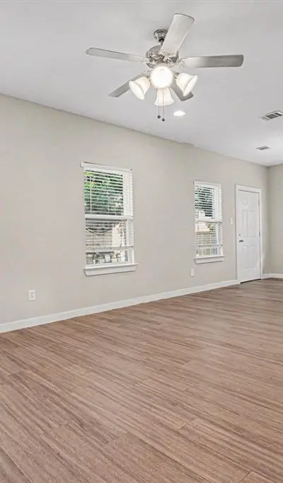 3538 Apple Valley Way, Dallas TX 75227 - Photo 5