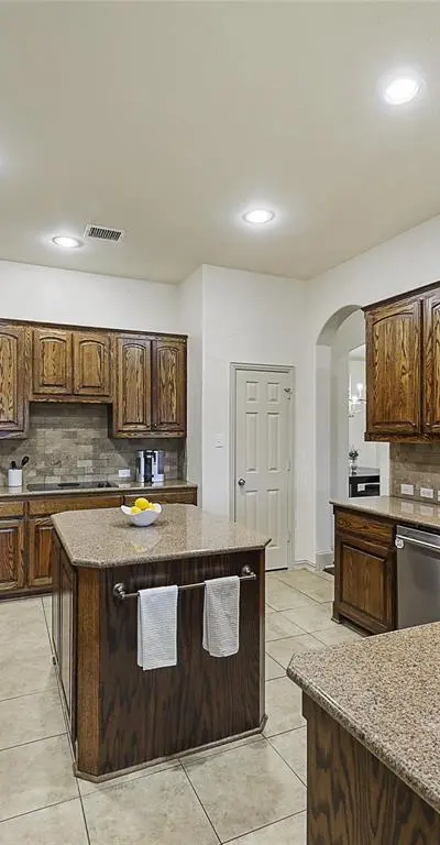 524 Buffalo Bend Court, Murphy TX 75094 - Photo 4