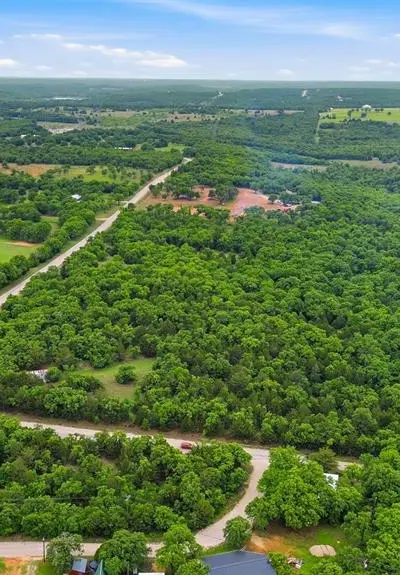 936 Carter Lake Drive, Bowie TX 76230 - Photo 3