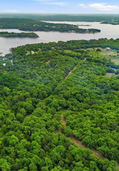 936 Carter Lake Drive, Bowie TX 76230 - Photo 5