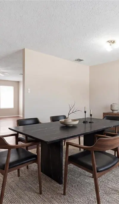 652 Lowe Drive, Cedar Hill TX 75104 - Photo 4