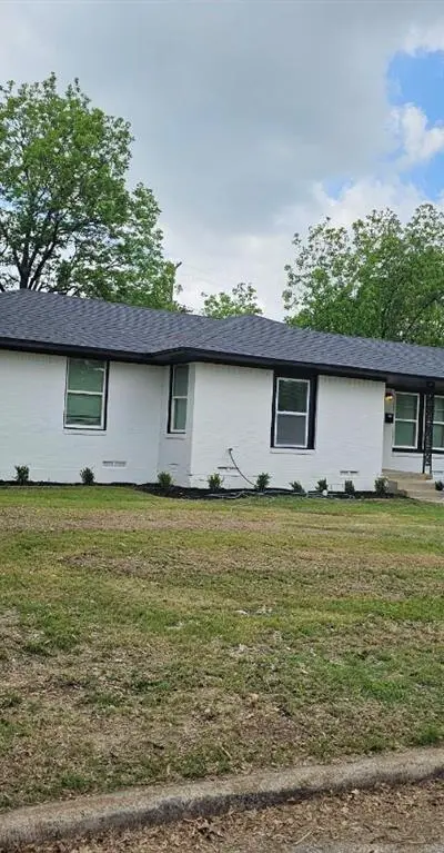 814 Woodacre Drive, Dallas TX 75241 - Photo 2