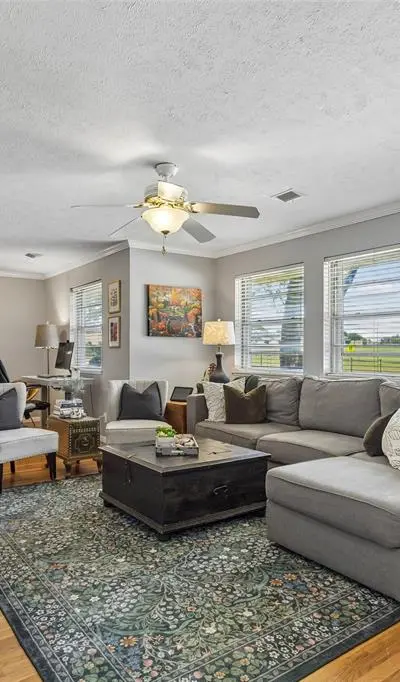 635 Classen Drive, Dallas TX 75218 - Photo 3
