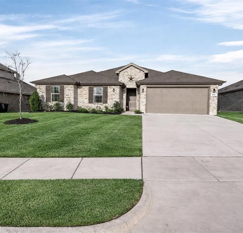 805 Alexandria Lane, Joshua TX 76058