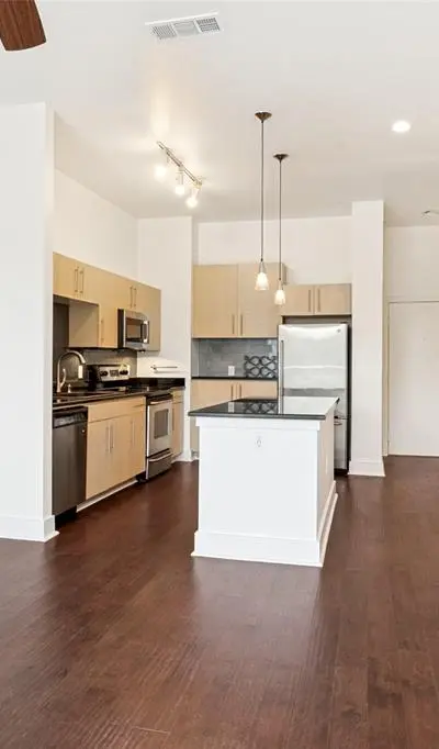 4414 Cedar Springs Road # 320, Dallas TX 75219 - Photo 4