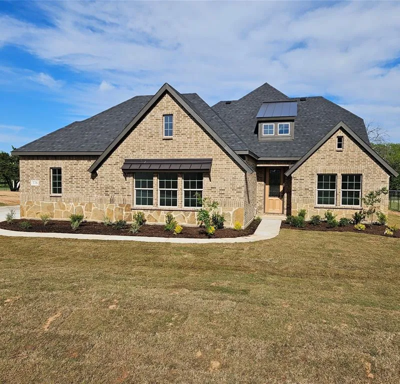 376 Willie's Court, Whitesboro TX 76273