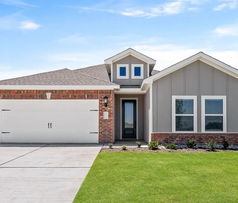 1025 Holly Drive, Hutchins TX 75141