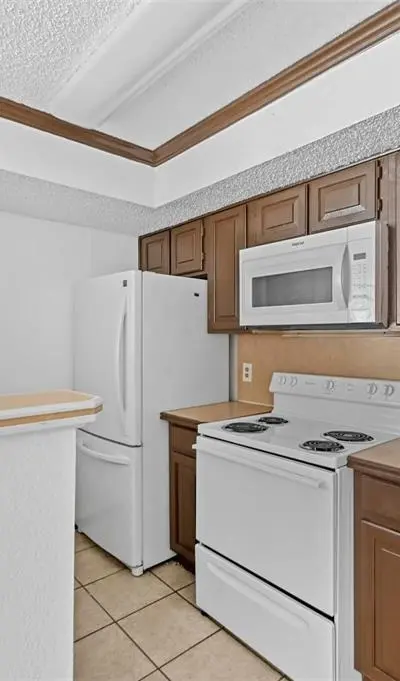 2314 Bamboo Drive # I103, Arlington TX 76006 - Photo 3
