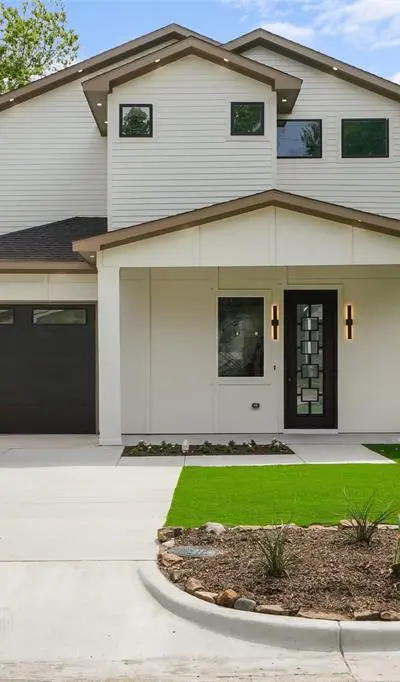 404 Pecan Drive, Dallas TX 75203