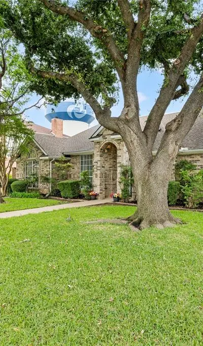 1138 Holly Drive, Carrollton TX 75010 - Photo 3