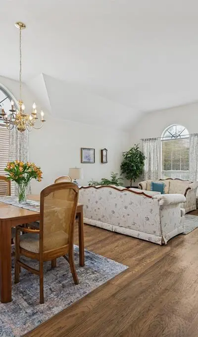 10009 White Lane, Irving TX 75063 - Photo 2