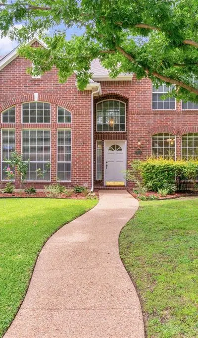 921 Brown Trail, Coppell TX 75019 - Photo 2