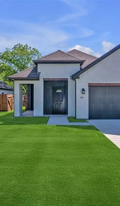 305 Pemberton Street, White Settlement TX 76108