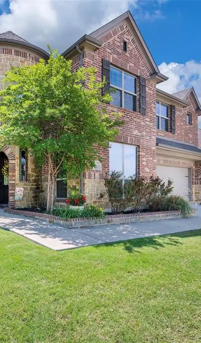 928 Bentley Drive, Roanoke TX 76262