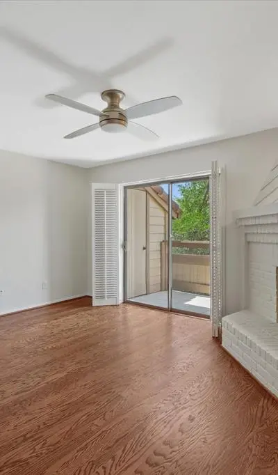 7640 W Greenway Boulevard # 6F, Dallas TX 75209