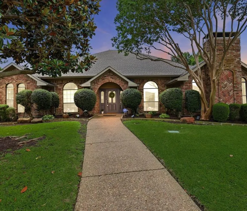 1516 Glastonbury Drive, Plano TX 75075