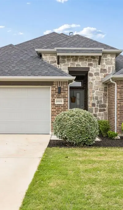 6909 Lilac Drive, Venus TX 76084