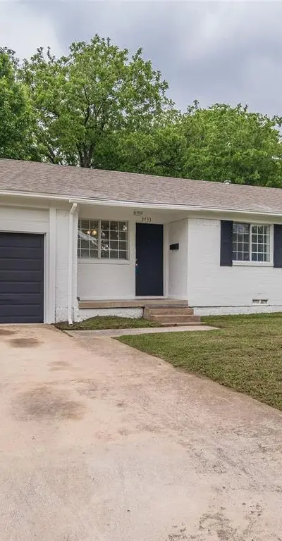 3433 Moon Drive, Mesquite TX 75150 - Photo 3