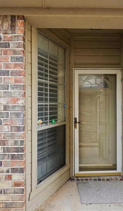 1230 Woodland Park Drive, Hurst TX 76053 - Photo 3